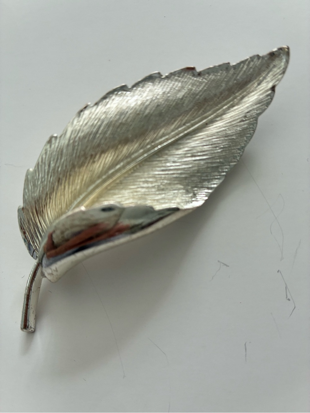 Silver Leaf Decorative pin